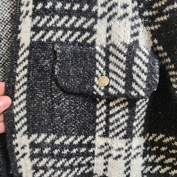 Plaid Open-Front Cardigan Sweater - Picture 2 of 6